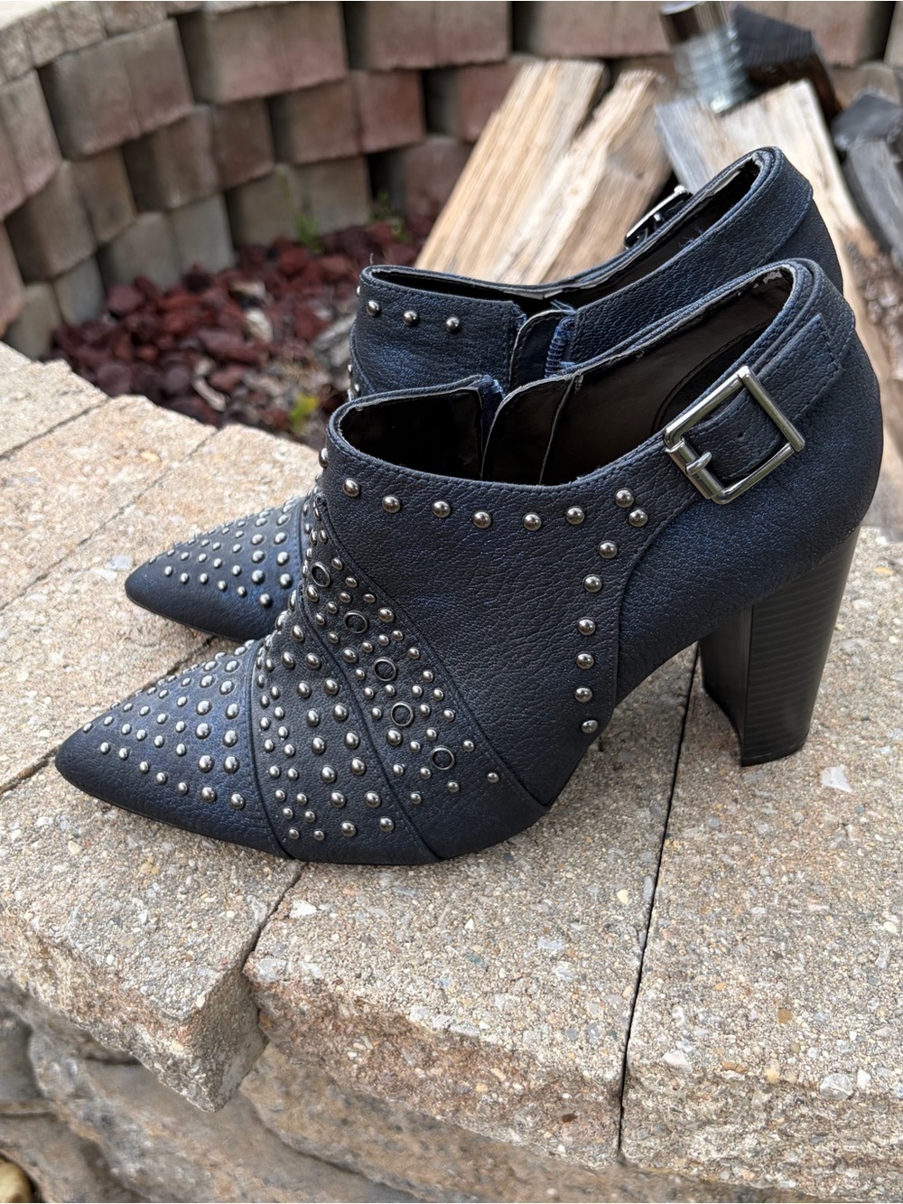 Kaari Blue Kristin Studded Side Zip Booties Size 7.5 EUC